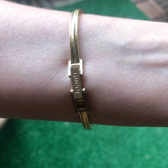 Gucci watch genuine - Picture 3 of 4